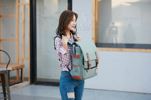 Novo modelo de comércio exterior usb personalidade vintage homens e mulheres veludo exterior grande mochila de viagem mochila de ombros de moda atacado um