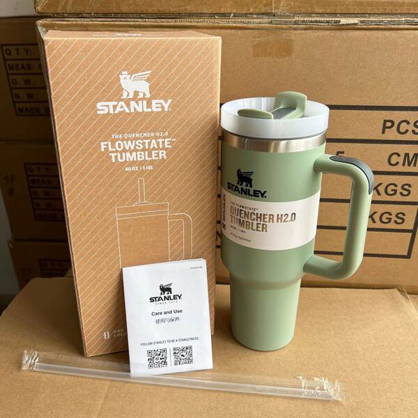 Novo Stanley STANLEY 2a geração 40oz copo de mão dupla camada de aço inoxidável aquecedor refrigerante copo de carro de gelo