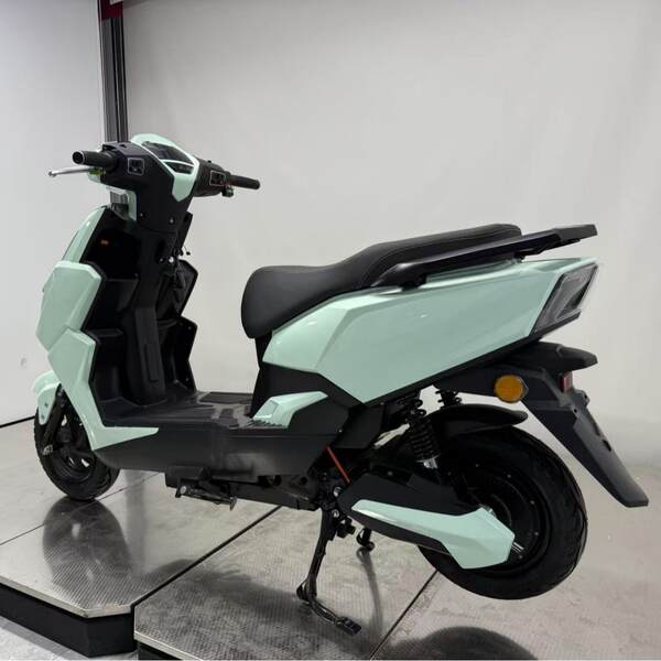 Exportação transfronteiriça de fabricantes de motocicletas de redução de choque para adultos para carros elétricos para passageiros de motocicletas