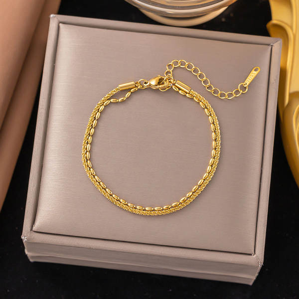 Lanche de aço transfronteiriço de Dongguan não cai de cor novo modelo japonês coreano acessório lanche mulher 18k ouro moda leve e luxuosa sensação de luxo