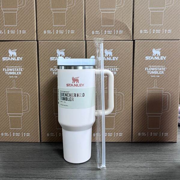 Novo Stanley STANLEY 2a geração 40oz copo de mão dupla camada de aço inoxidável aquecedor refrigerante copo de carro de gelo