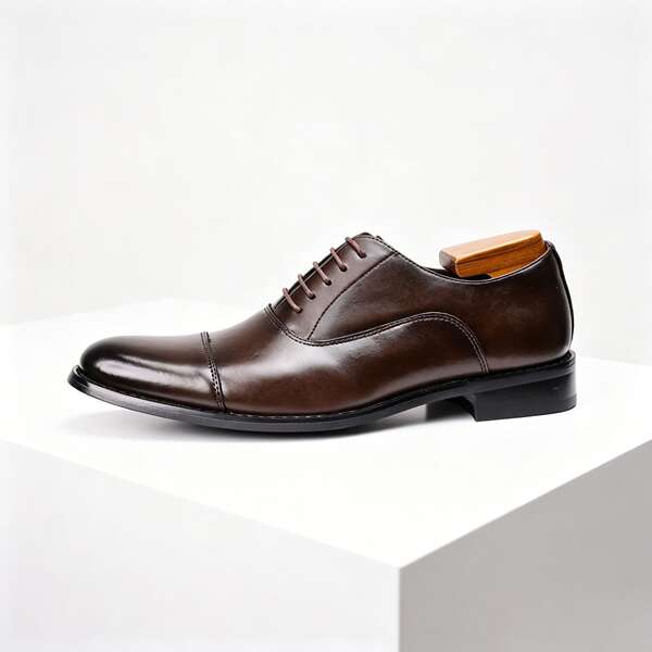 Sapatos de couro Oxford masculino
