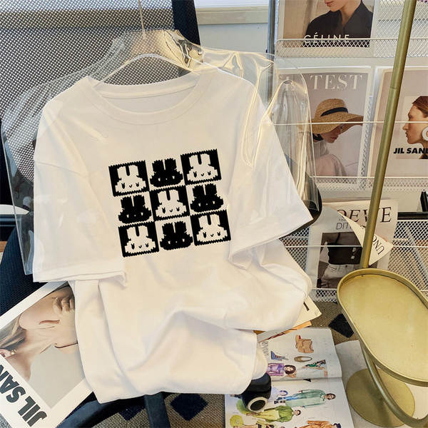 Camiseta feminina de algodão curta