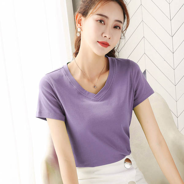 2026 Novas roupas femininas de cor pura Corpo Simples T-Shirt Curtas 1688 Esmalte T-Shirt branco V-Collage T-Shirt