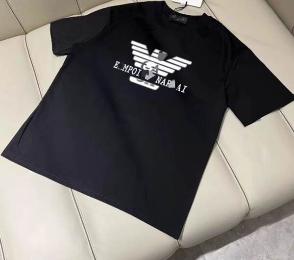 Camiseta Masculina Curta de Algodão