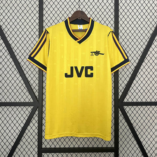 T-Shirt L Flamengo W Arsenal 7o Cantona 24o Beckham