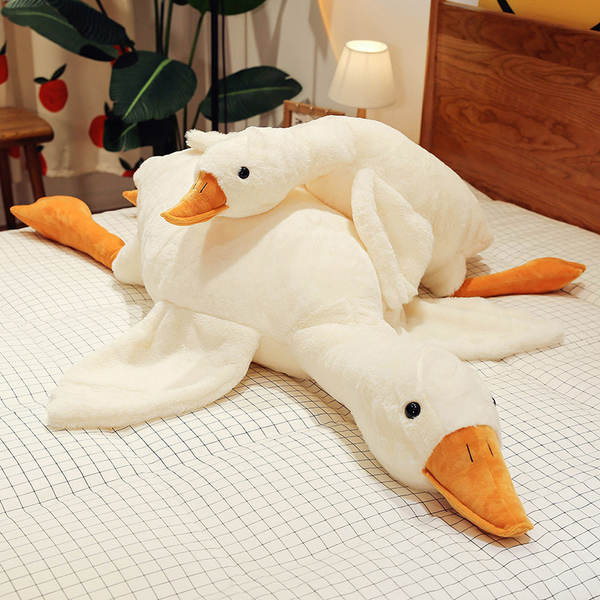 Bicho de Pelúcia em Forma de Ganso Branco