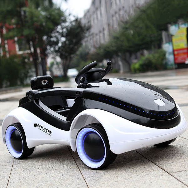 Crianças de ficção científica carros elétricos de quatro rodas com flash com controle remoto para homens e bebês rolando carregar brinquedos carrinho de criança