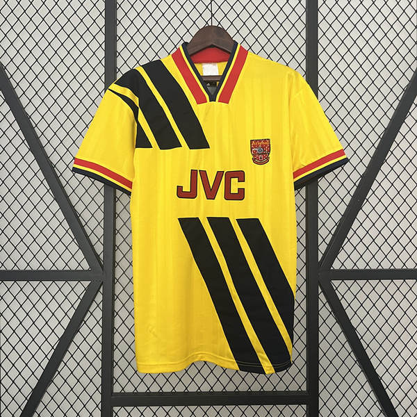 T-Shirt L Flamengo W Arsenal 7o Cantona 24o Beckham