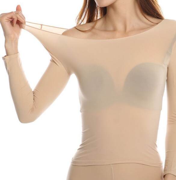 Camiseta feminina de malha transparente