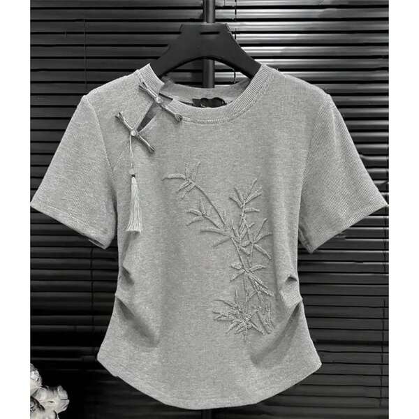 Camisa feminina de algodão com estampado