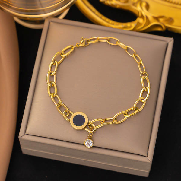 Lanche de aço transfronteiriço de Dongguan não cai de cor novo modelo japonês coreano acessório lanche mulher 18k ouro moda leve e luxuosa sensação de luxo
