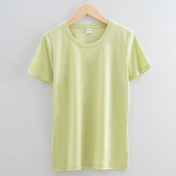 Camiseta feminina de algodão curta