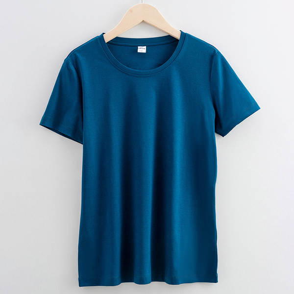 Camiseta feminina de algodão curta