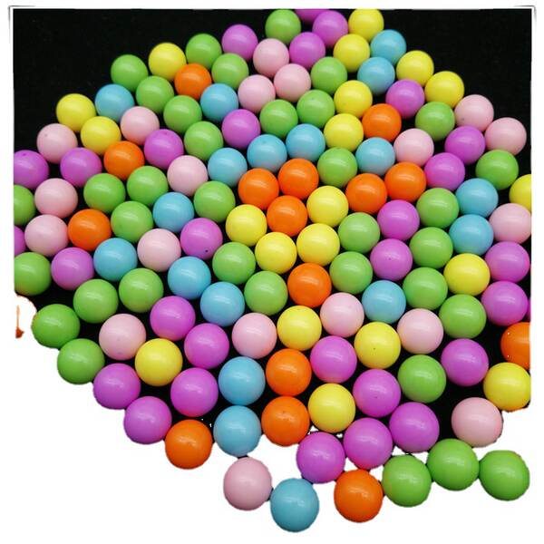 Fabricante fornece perlas sem poros, perlas de cor real de acrílico, perlas de cor plástica, perlas de cor doce de coração