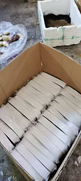 Transfronteiriço Europeu-Americano Wigs Frente Race África Pequeno-volume Cabeça de fibra química Cabeça completa natural de moda