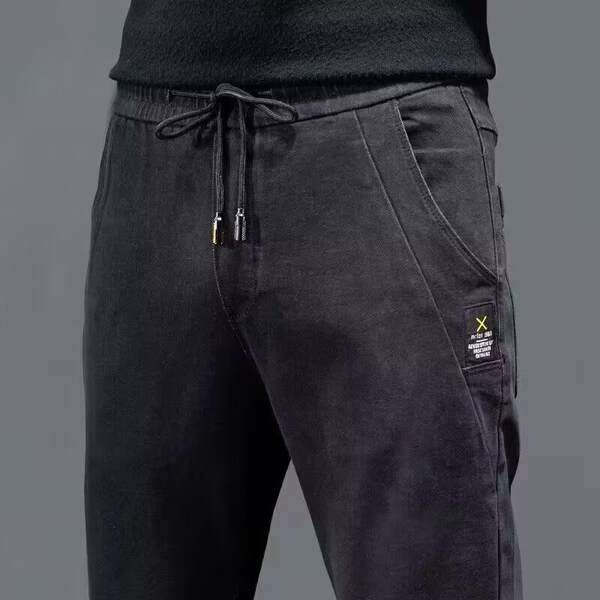 Calça jeans elástica masculina