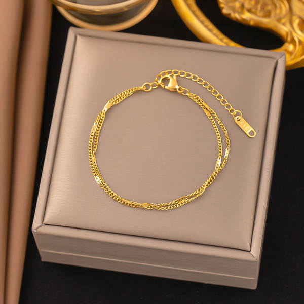 Lanche de aço transfronteiriço de Dongguan não cai de cor novo modelo japonês coreano acessório lanche mulher 18k ouro moda leve e luxuosa sensação de luxo