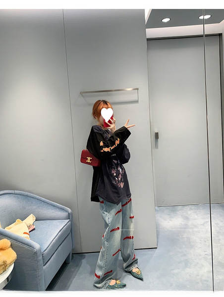 Capítulo 2026 Nova camisa feminina Paris Nova camisa de guarda-chuva T confortável com mangas curtas com mangas longas