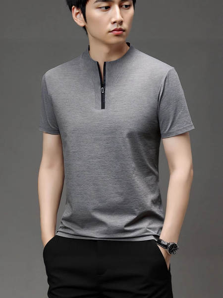 Novas roupas de verão masculinas de couro curto para homens T-shirts de couro curto para homens T-shirts de sexo masculino