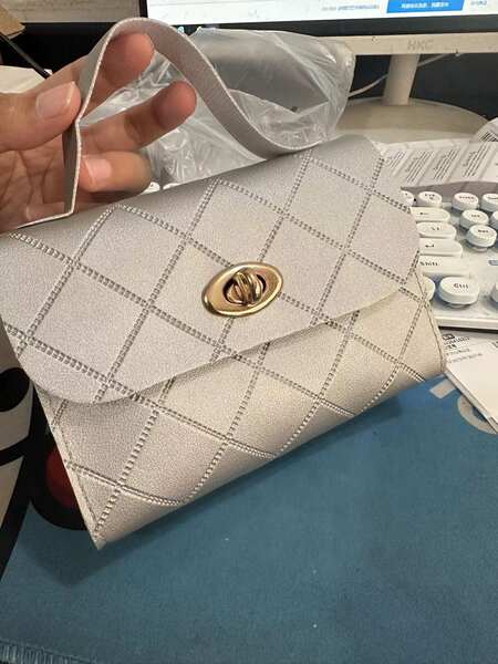 Bolsa Feminina de Ombro Pequena