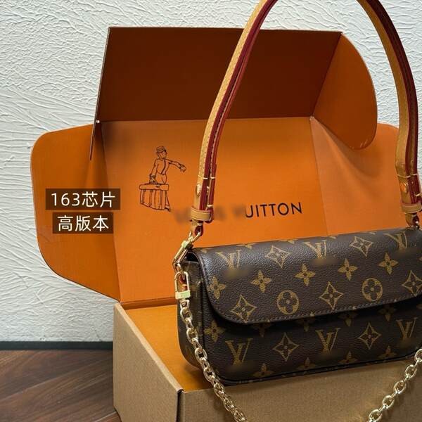 Bolsa feminina de couro